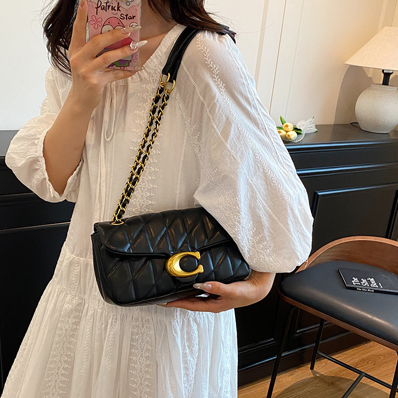 Dames gewatteerde leren schoud - Women Bags Logo recensie en prijs